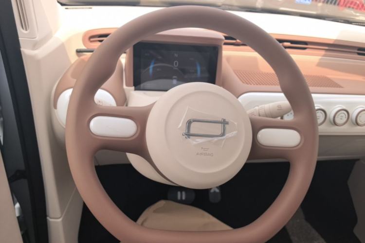 Used Bestune Pony 2025 222km Range Agile Horse Steering Wheel