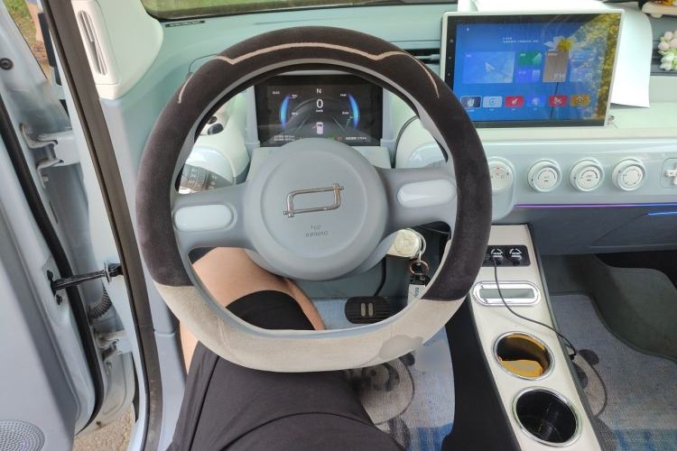 Used Bestune Pony 2025 222km Range Agile Horse Steering Wheel