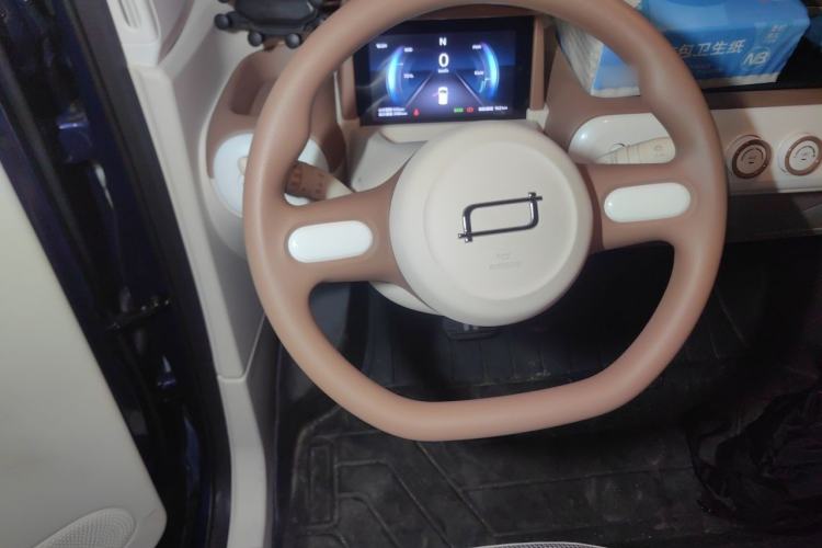Used Bestune Pony 2025 222km Range Agile Horse Steering Wheel