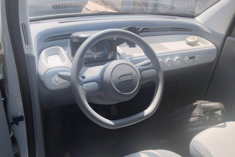 Used Bestune Pony 2025 222km Lightning Horse Steering Wheel