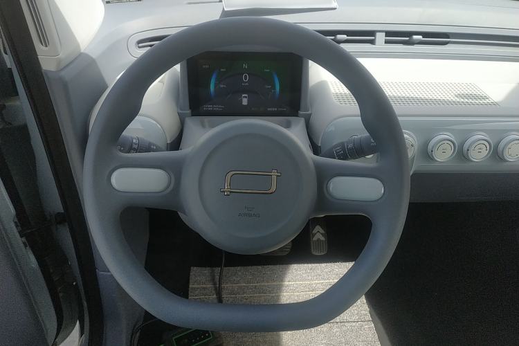 Used Bestune Pony 2025 222km Range Agile Horse Steering Wheel
