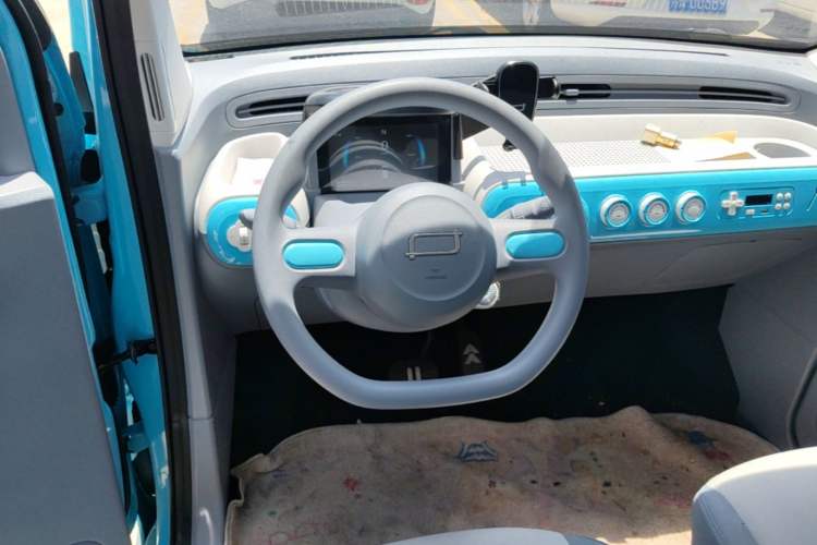 Used Bestune Pony 2025 222km Range Agile Horse Steering Wheel