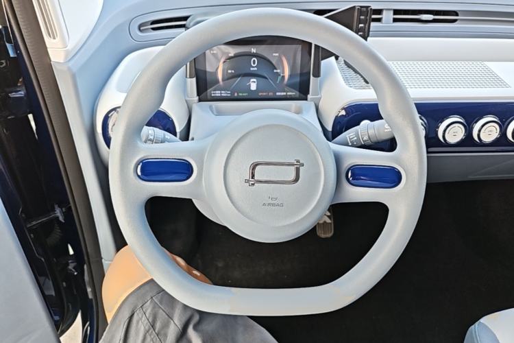 Used Bestune Pony 2025 222km Range Agile Horse Steering Wheel
