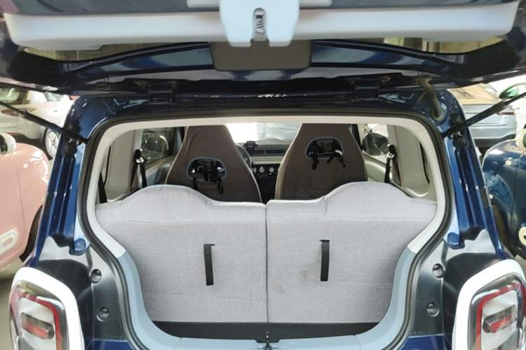 Used Bestune Pony 2025 222km Range Agile Horse Trunk