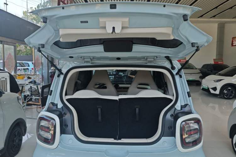 Used Bestune Pony 2025 222km Clever Horse Trunk