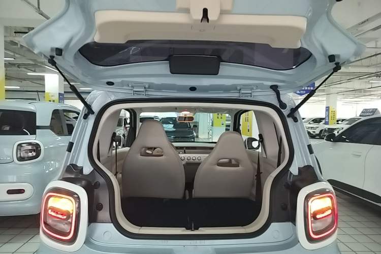 Used Bestune Pony 2025 222km Range Agile Horse Trunk