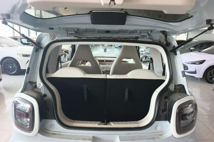 Used Bestune Pony 2025 222km Range Lingxi Horse Trunk