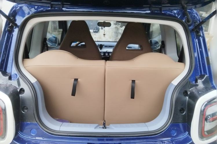 Used Bestune Pony 2025 222km Lightning Horse Trunk