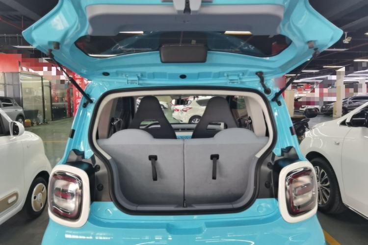 Used Bestune Pony 2025 222km Lightning Horse Trunk