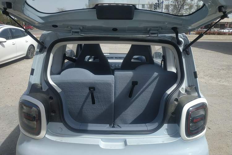 Used Bestune Pony 2025 222km Range Agile Horse Trunk