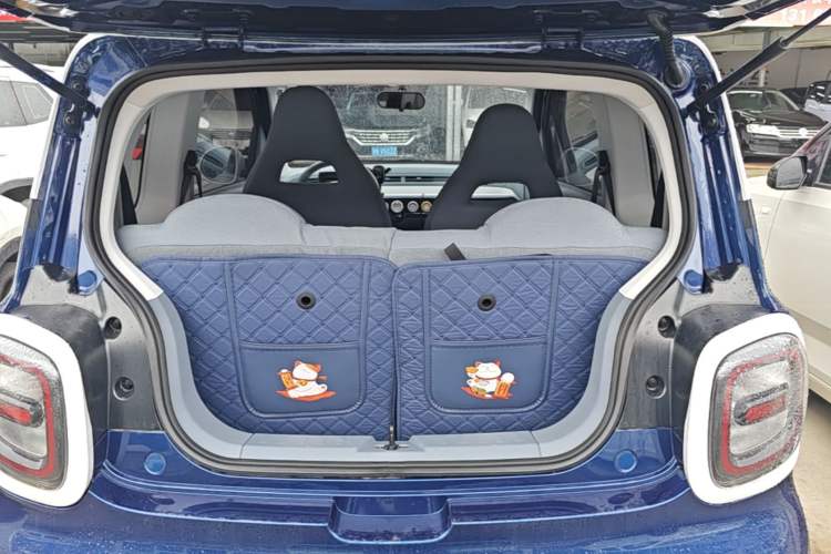 Used Bestune Pony 2025 222km Range Agile Horse Trunk