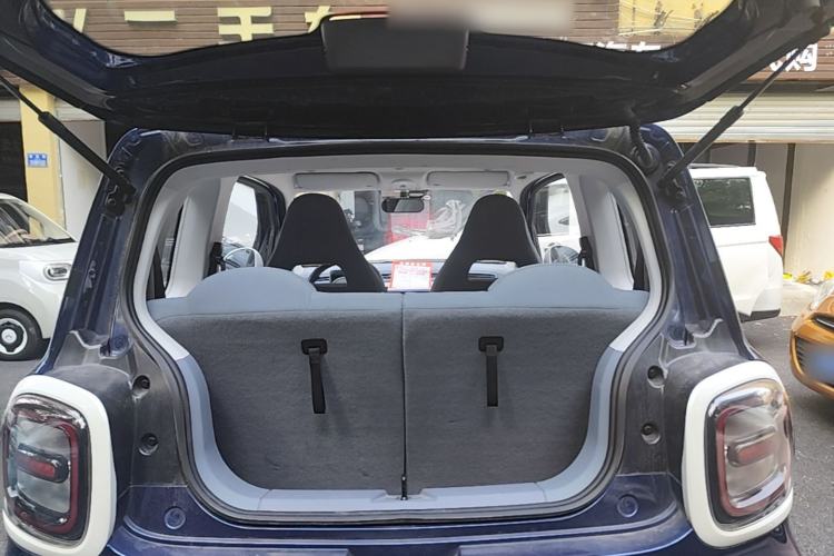 Used Bestune Pony 2025 222km Range Agile Horse Trunk