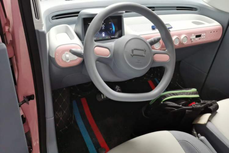 Used Bestune Pony 2025 222km Lightning Horse Center Console