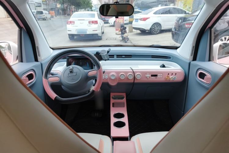 Used Bestune Pony 2025 222km Range Agile Horse Center Console