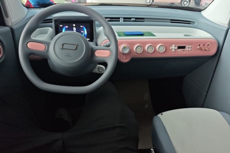 Used Bestune Pony 2025 222km Range Agile Horse Center Console