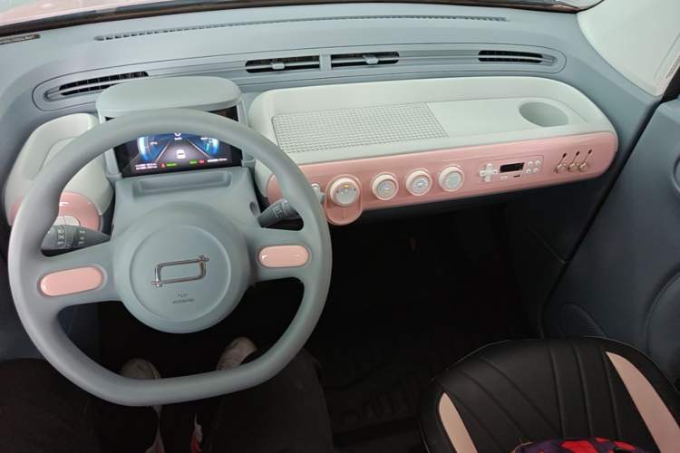 Used Bestune Pony 2025 222km Range Agile Horse Center Console
