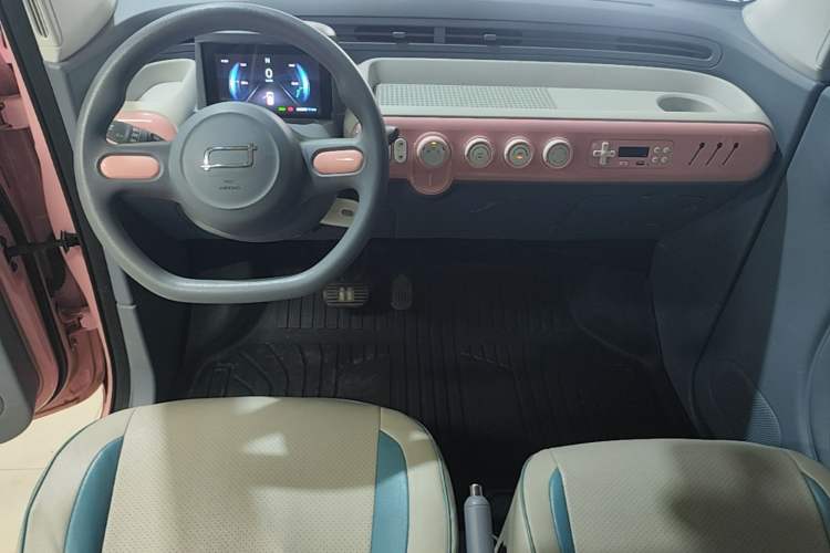 Used Bestune Pony 2025 222km Lightning Horse Center Console