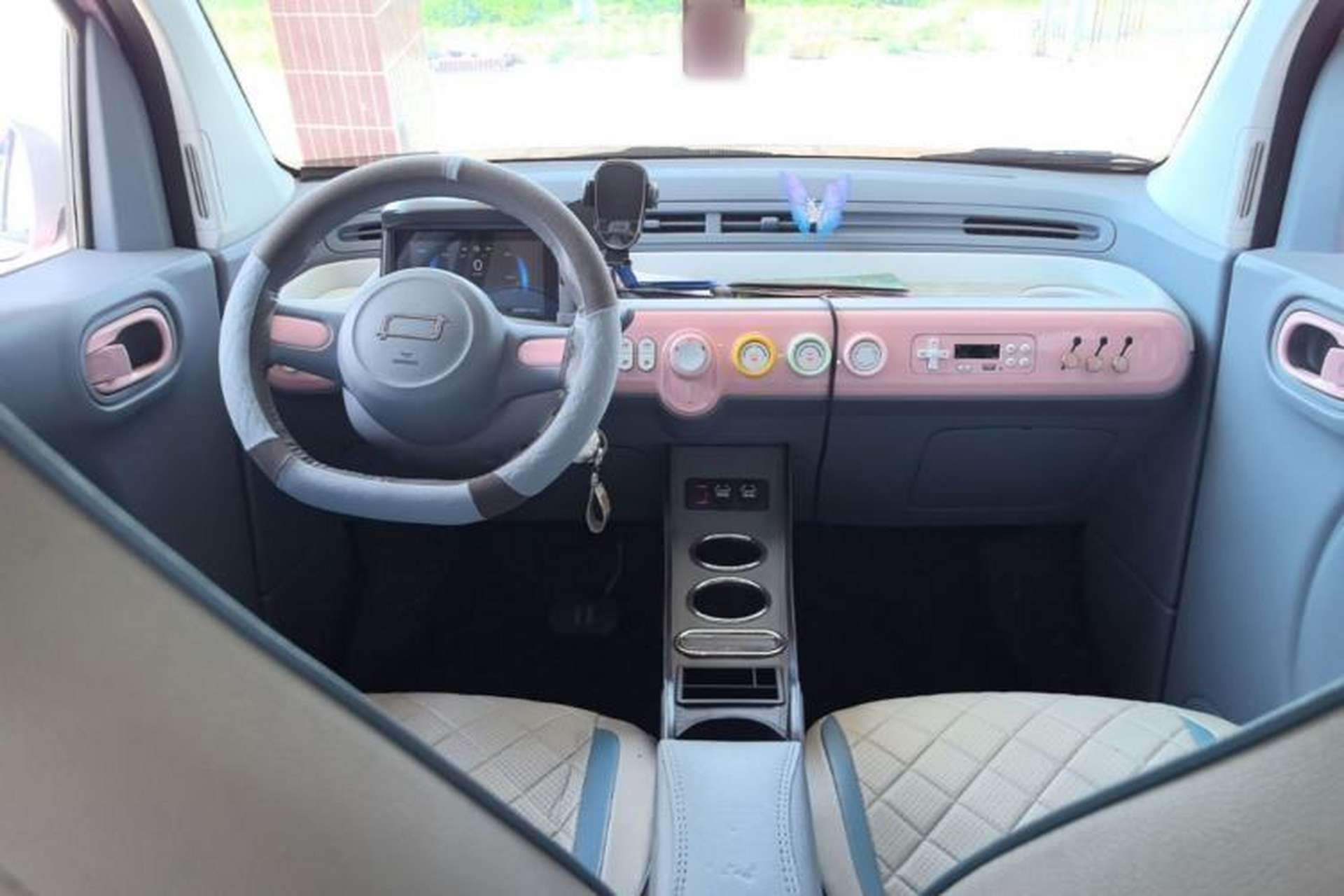 Used Bestune Pony 2025 222km Lightning Horse Center Console