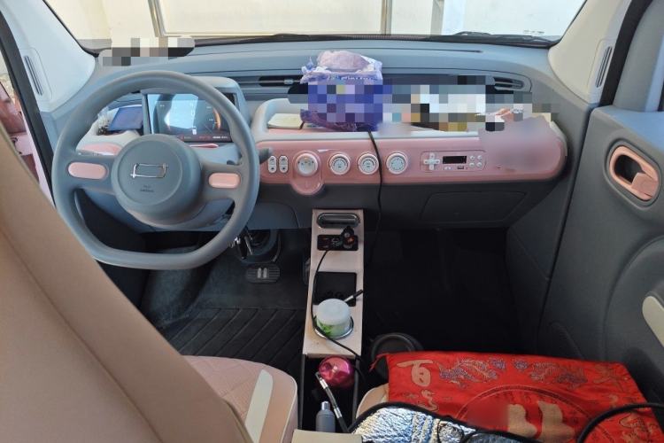 Used Bestune Pony 2025 222km Range Agile Horse Center Console
