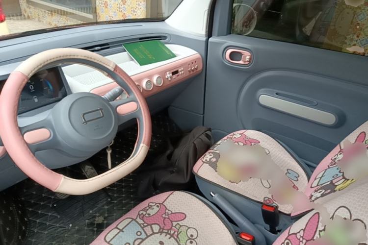 Used Bestune Pony 2025 222km Clever Horse Center Console