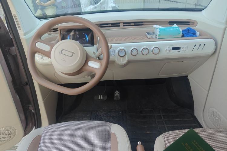 Used Bestune Pony 2025 222km Range Agile Horse Center Console