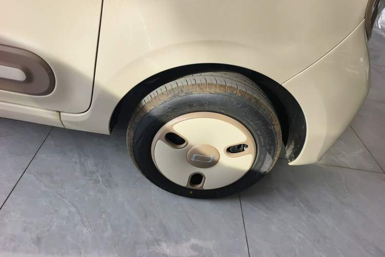 Used Bestune Pony 2025 222km Range Agile Horse Right Rear Wheel Hub