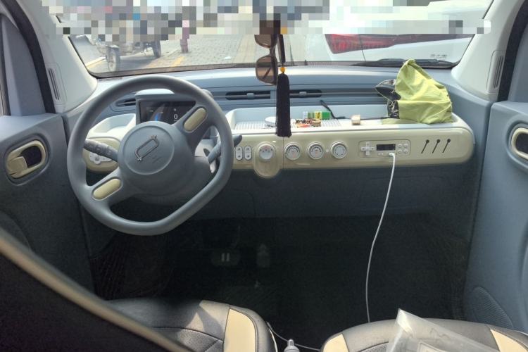 Used Bestune Pony 2025 222km Clever Horse Center Console