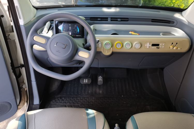 Used Bestune Pony 2025 222km Lightning Horse Center Console