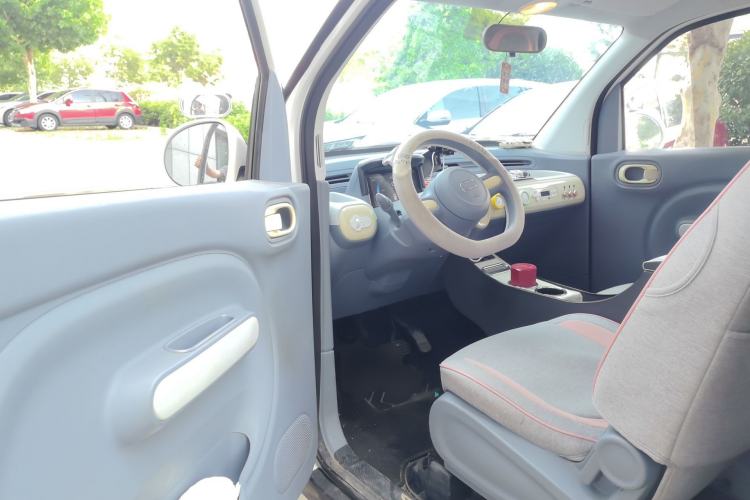 Used Bestune Pony 2025 222km Range Agile Horse Driver Seat