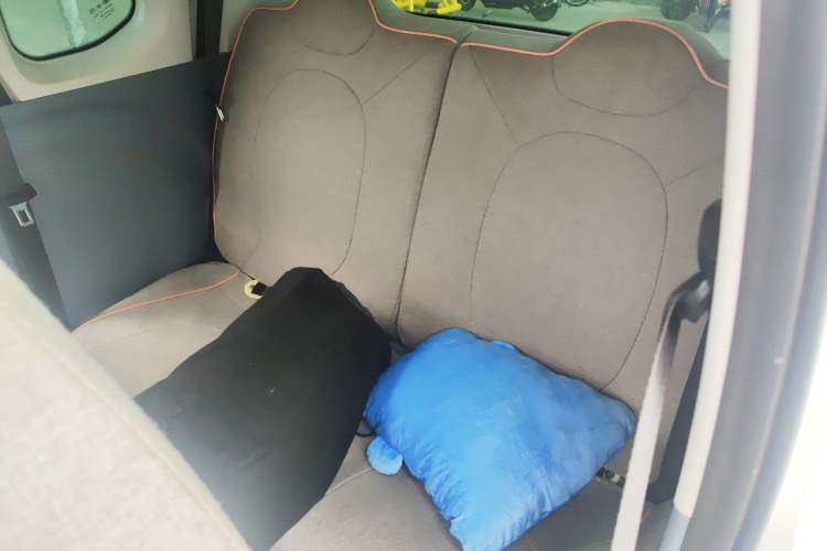 Used Bestune Pony 2025 222km Range Agile Horse Left Rear Seat