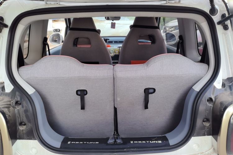 Used Bestune Pony 2025 222km Range Agile Horse Trunk