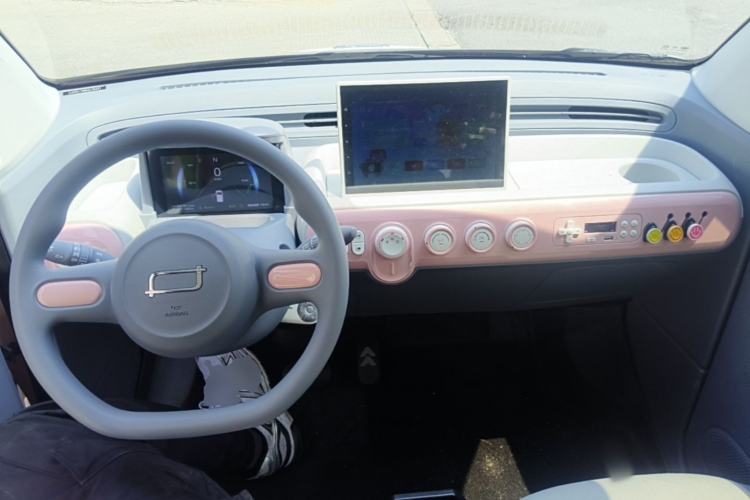Used Bestune Pony 2025 222km Lightning Horse Center Console