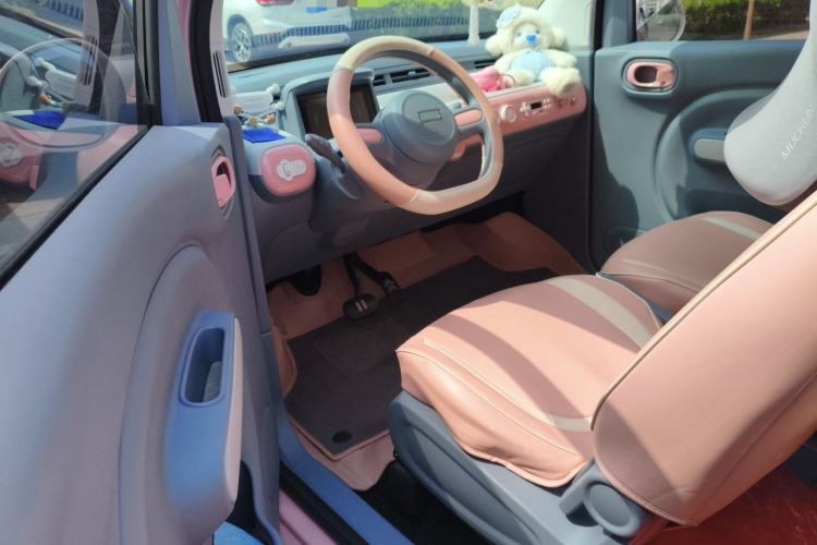 Used Bestune Pony 2025 222km Range Agile Horse Driver Seat