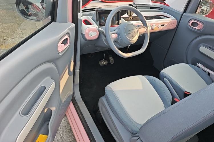 Used Bestune Pony 2025 222km Lightning Horse Driver Seat