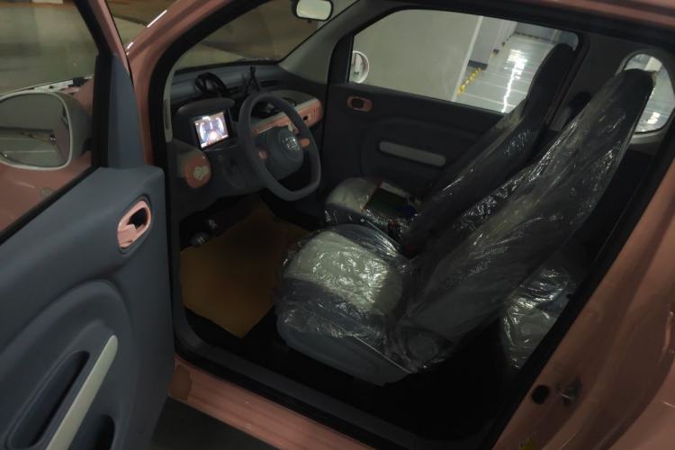 Used Bestune Pony 2025 222km Range Agile Horse Driver Seat