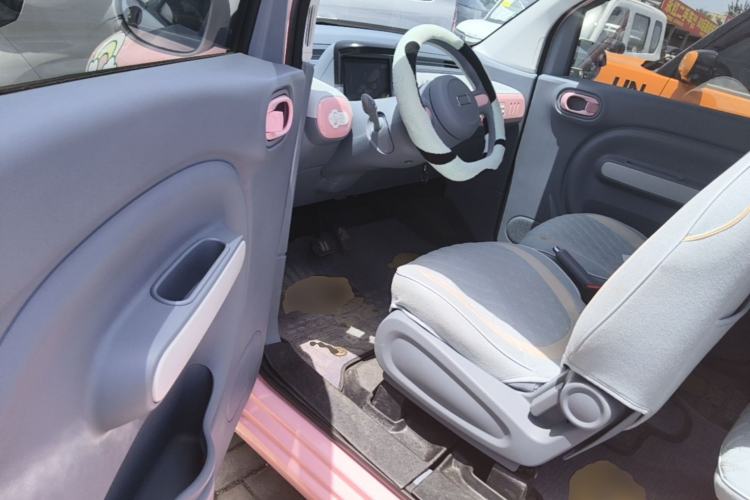 Used Bestune Pony 2025 222km Lightning Horse Driver Seat
