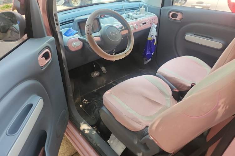 Used Bestune Pony 2025 222km Lightning Horse Driver Seat
