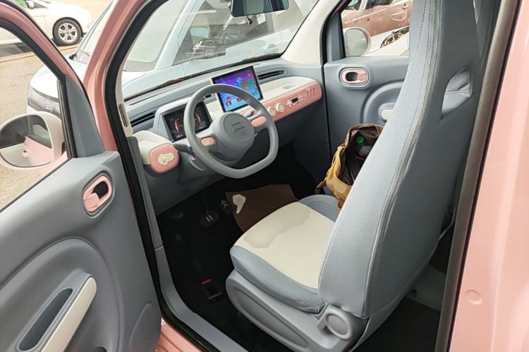 Used Bestune Pony 2025 222km Range Agile Horse Driver Seat