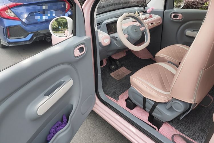 Used Bestune Pony 2025 222km Range Agile Horse Driver Seat