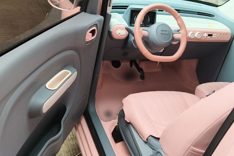 Used Bestune Pony 2025 222km Lightning Horse Driver Seat