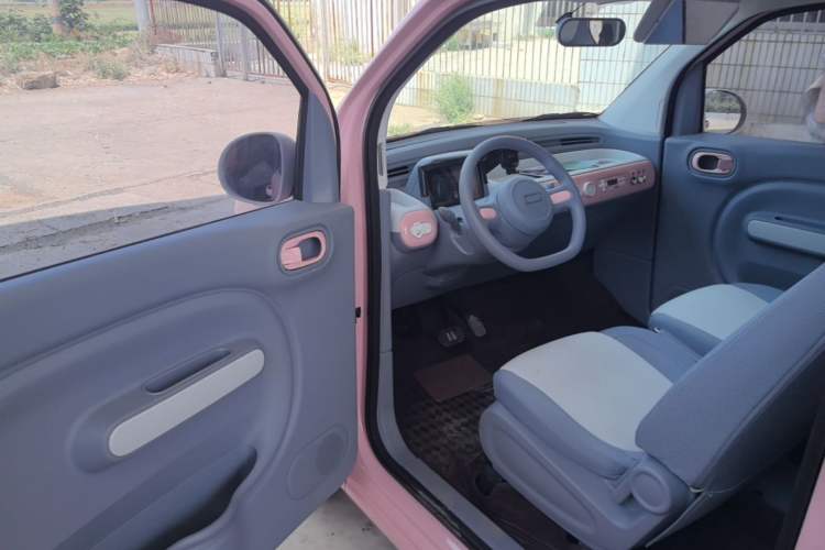 Used Bestune Pony 2025 222km Range Agile Horse Driver Seat