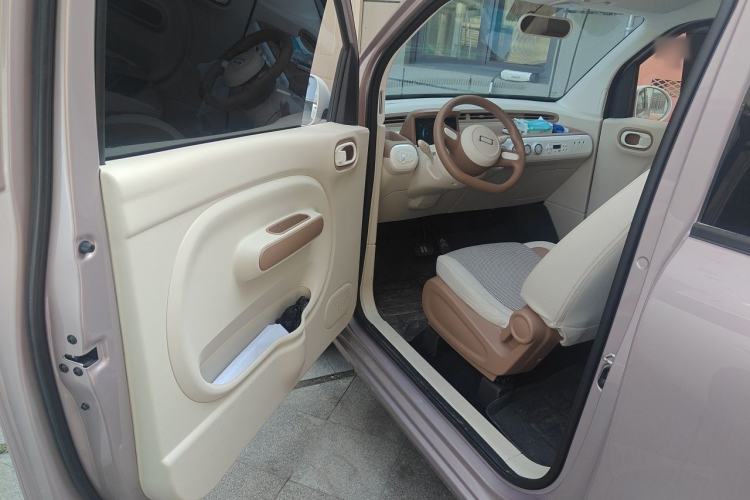 Used Bestune Pony 2025 222km Range Agile Horse Driver Seat