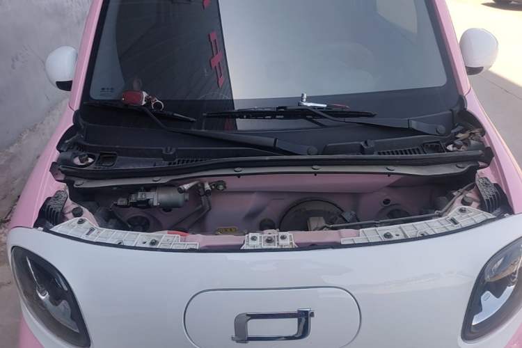 Used Bestune Pony 2025 222km Range Agile Horse Engine Bay
