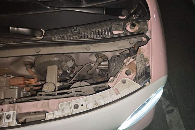 Used Bestune Pony 2025 222km Range Agile Horse Engine Bay Left