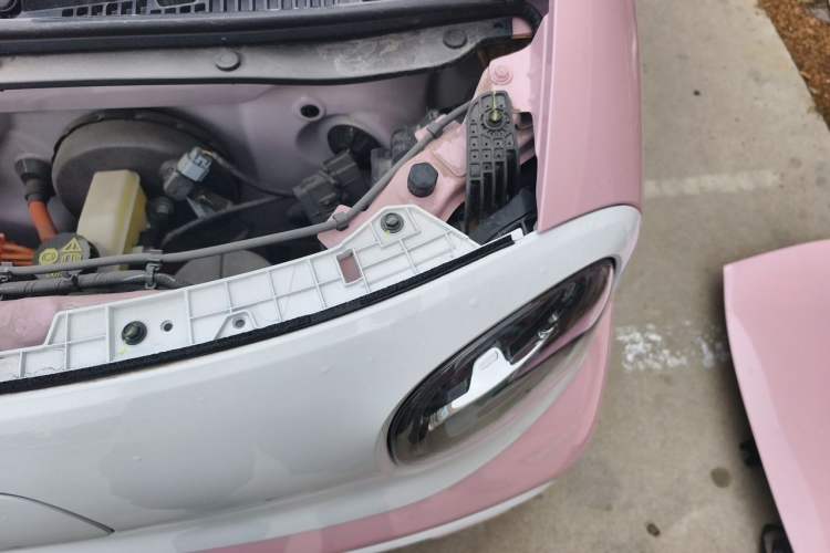 Used Bestune Pony 2025 222km Range Agile Horse Engine Bay Left