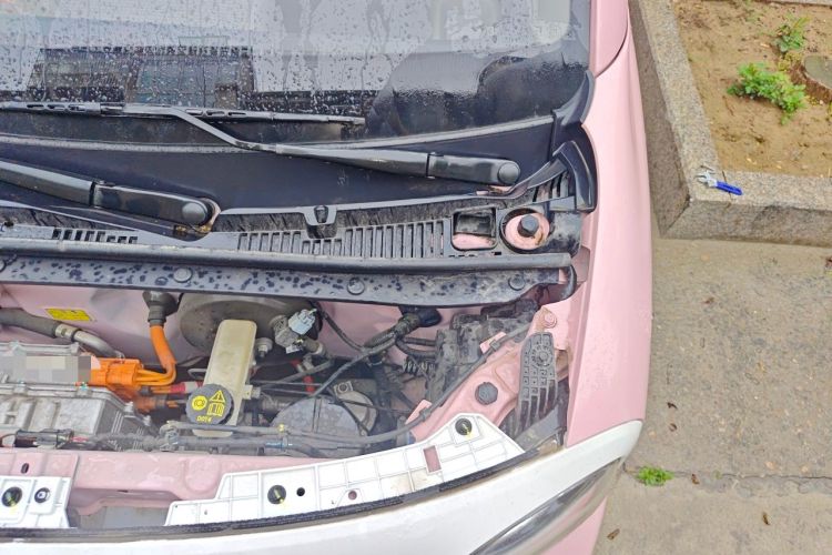 Used Bestune Pony 2025 222km Range Agile Horse Engine Bay Left