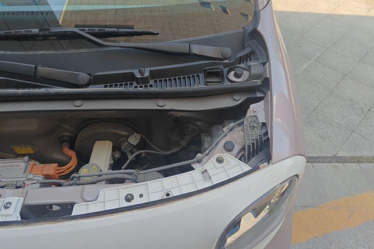 Used Bestune Pony 2025 222km Range Agile Horse Engine Bay Left