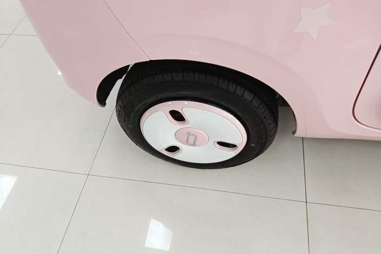 Used Bestune Pony 2025 222km Range Lingxi Horse Exterior 5