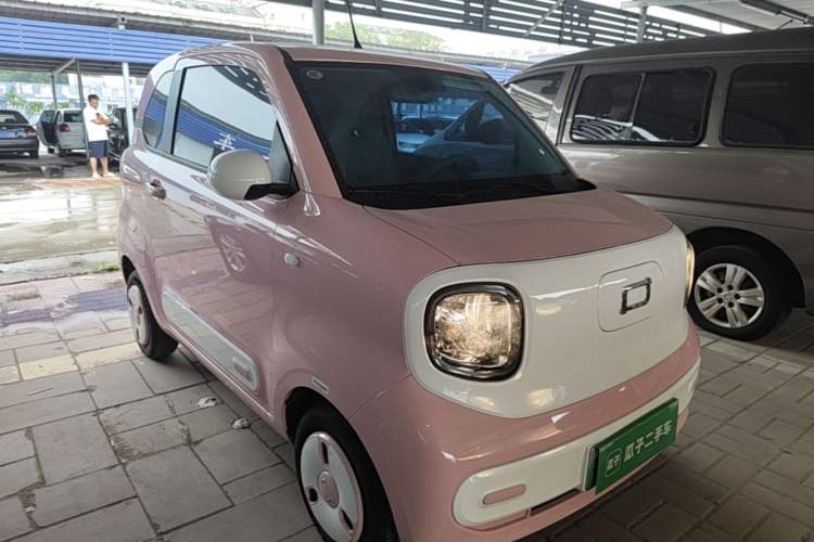 Used Bestune Pony 2025 222km Range Agile Horse Front Right 45 Deg