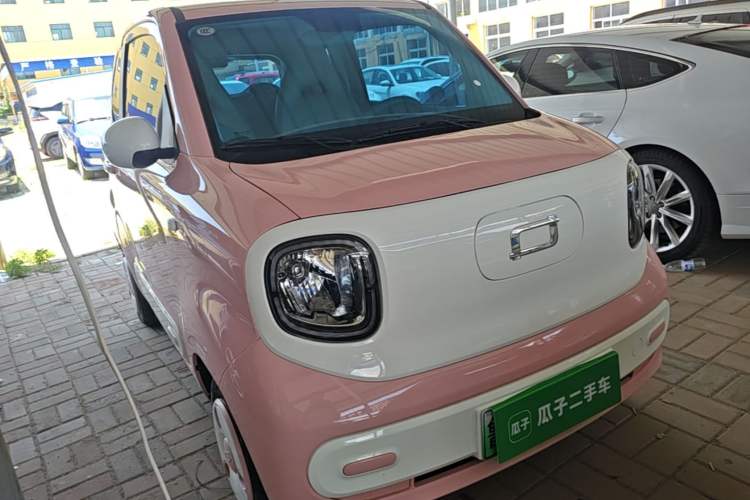 Used Bestune Pony 2025 222km Range Agile Horse Front Right 45 Deg